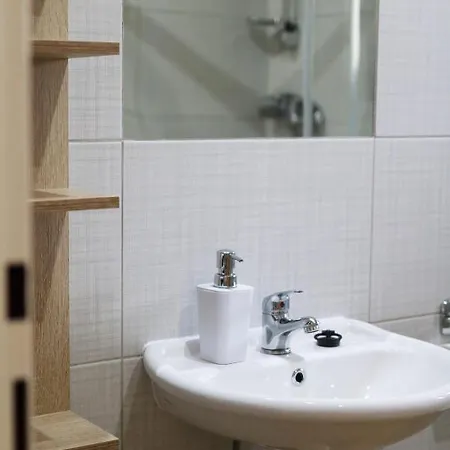 Jana Apartmán *