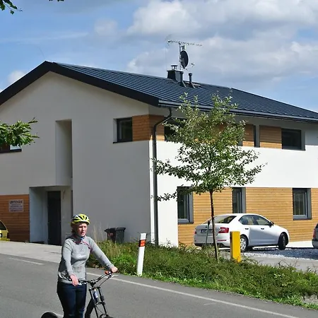 Jana Apartament *